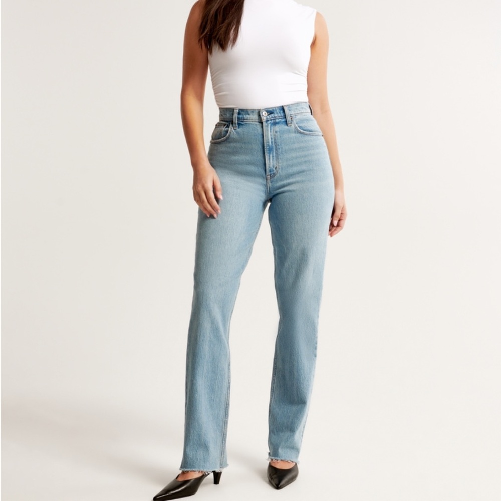 SOLDAbercrombie & Fitch CURVE LOVE AbercrombieUltra High Rise Jeans size 32LONG